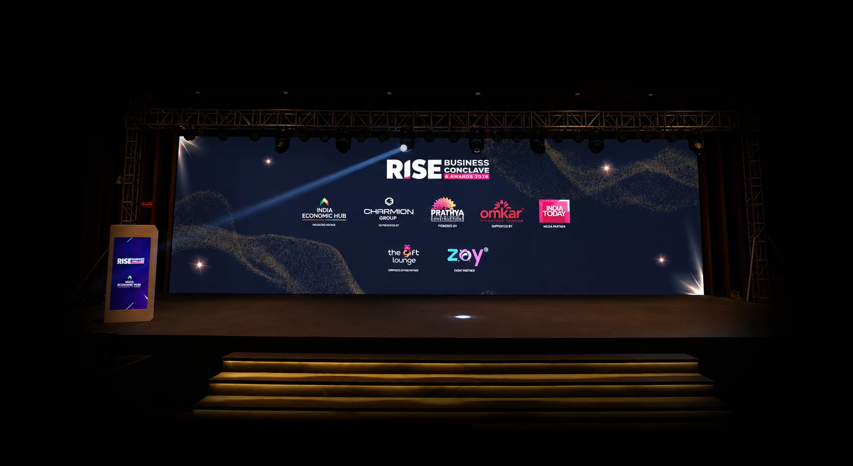 rise business conclave and awards 2025 event stage powered by india economic hub